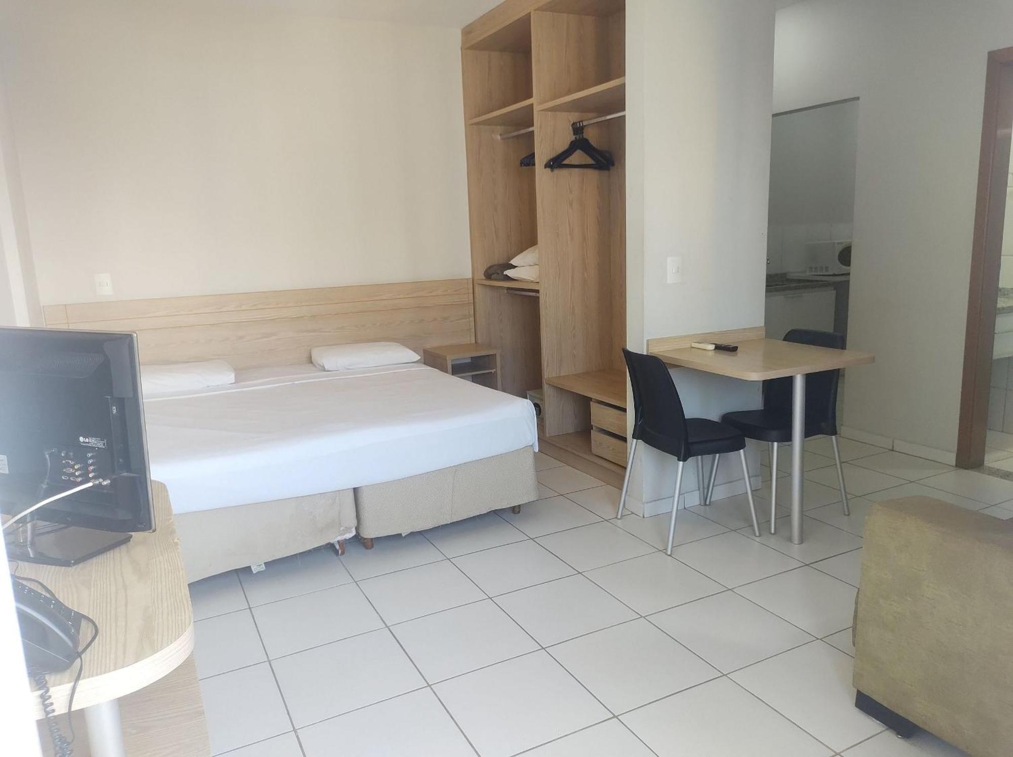 Golden Express Roberto Imoveis Apartamento